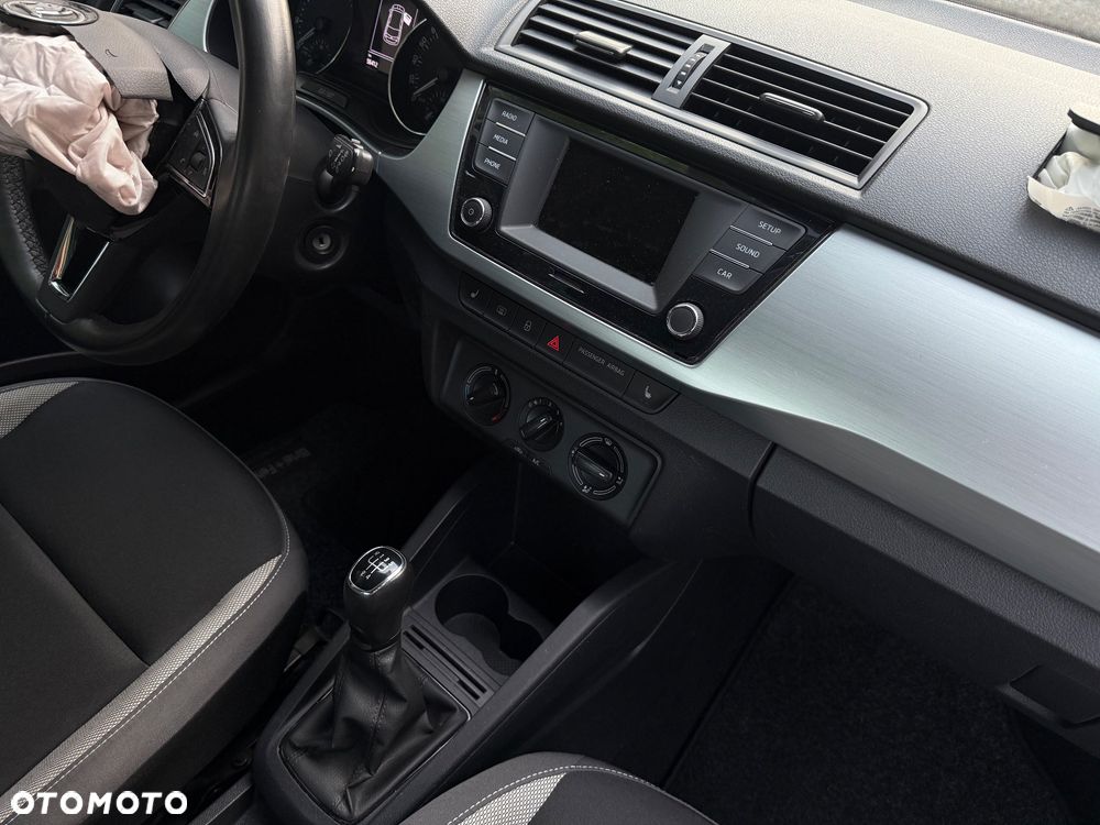 Skoda Fabia 1.0 TSI Style Color - 36