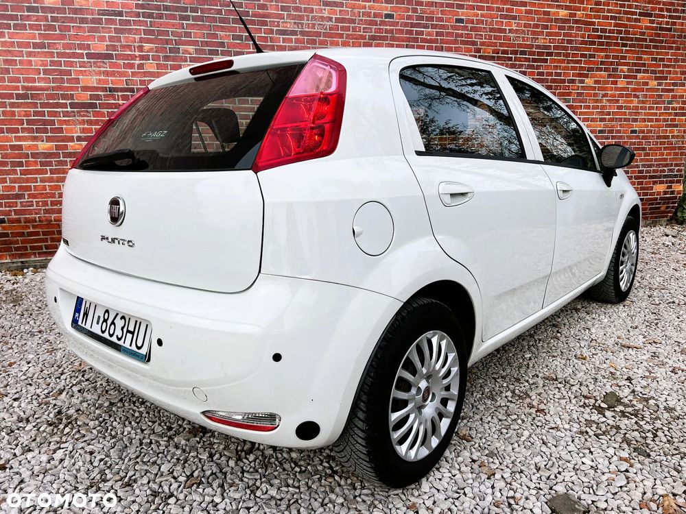 Fiat Punto 1.4 Easy S&S - 5