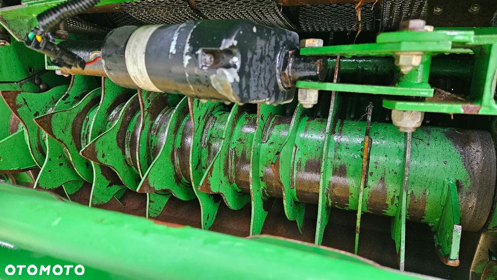 John Deere 864 592 - 6