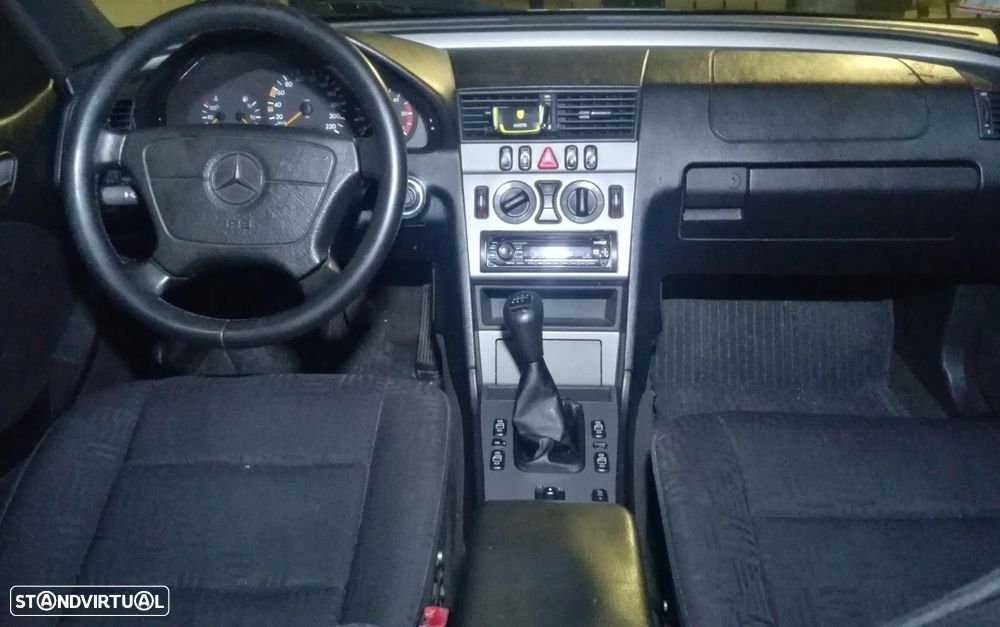 Mercedes-Benz C 220 CDI Elegance - 8