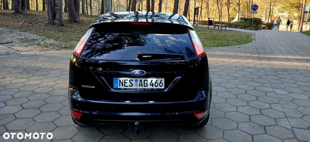 Ford Focus ver-1-6-platinium-x - 19