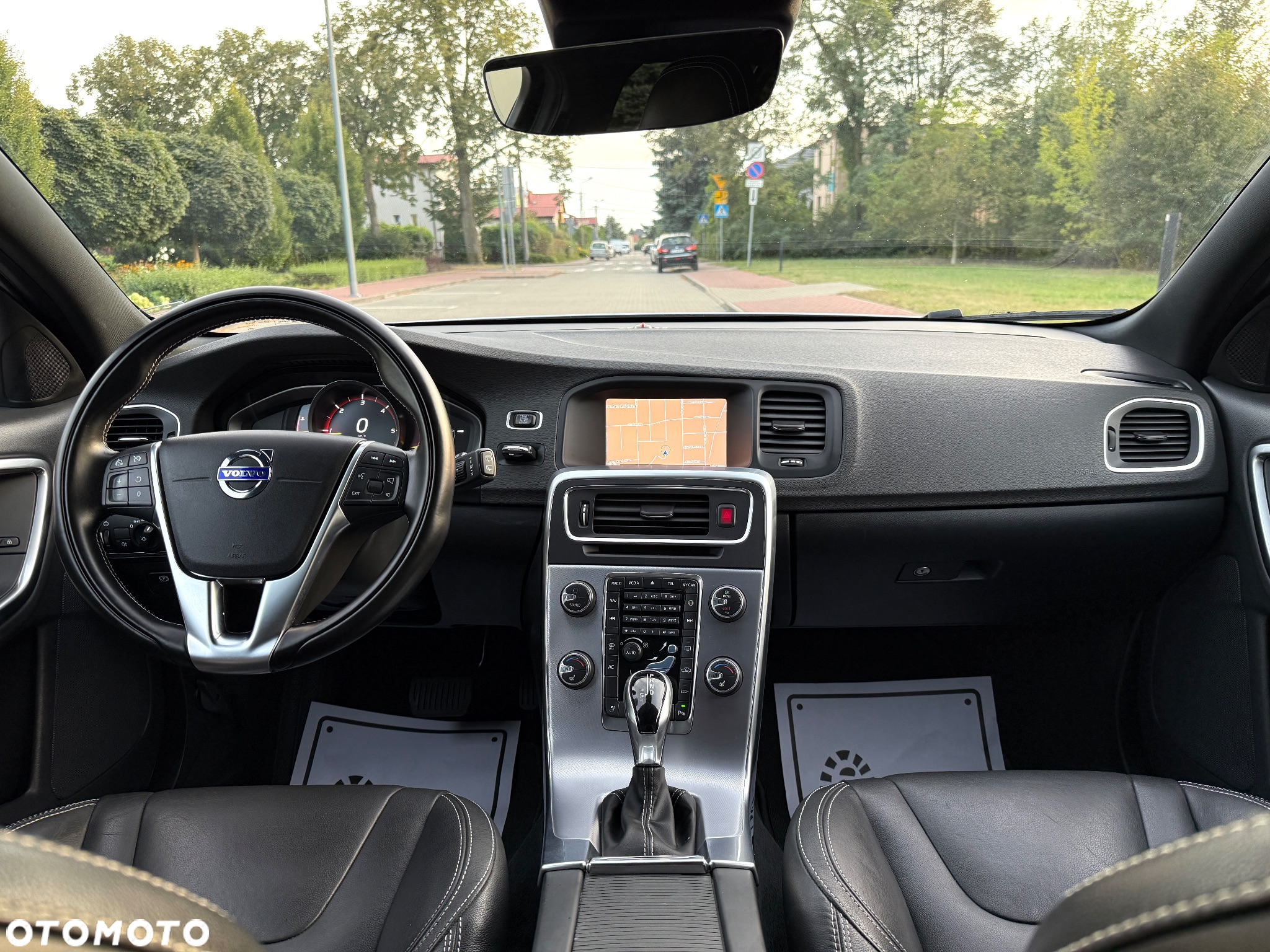 Volvo V60 D3 Geartronic Kinetic - 27