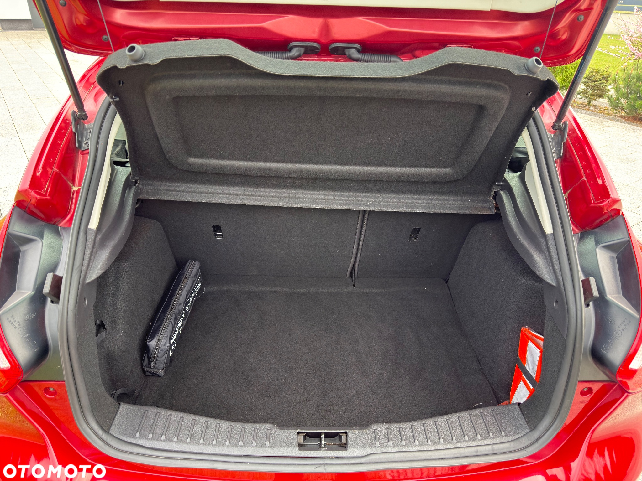 Ford Focus Turnier 1.0 EcoBoost Start-Stopp-System Titanium - 17