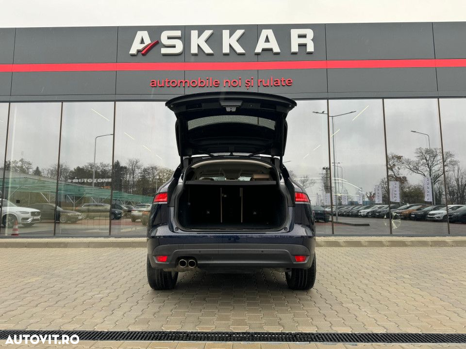 Jaguar F-Pace 20d AWD Aut. Prestige - 7