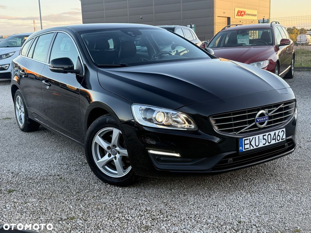 Volvo V60 D2 Summum - 18
