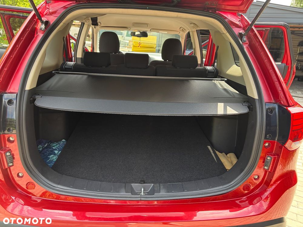 Mitsubishi Outlander 2.0 City Style 2WD - 9