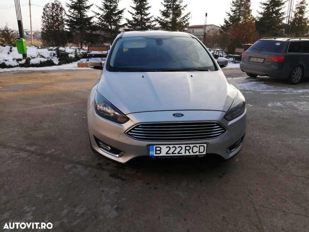 Ford Focus 1.0 EcoBoost Titanium - 1
