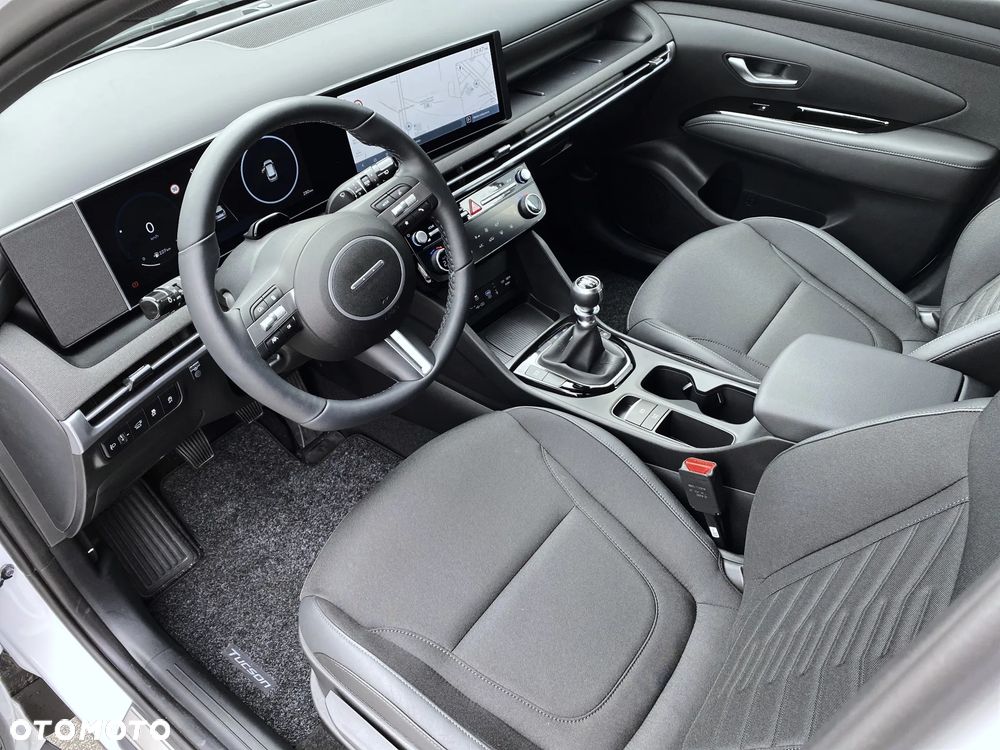Hyundai Tucson 1.6 T-GDi Smart Black 2WD - 7