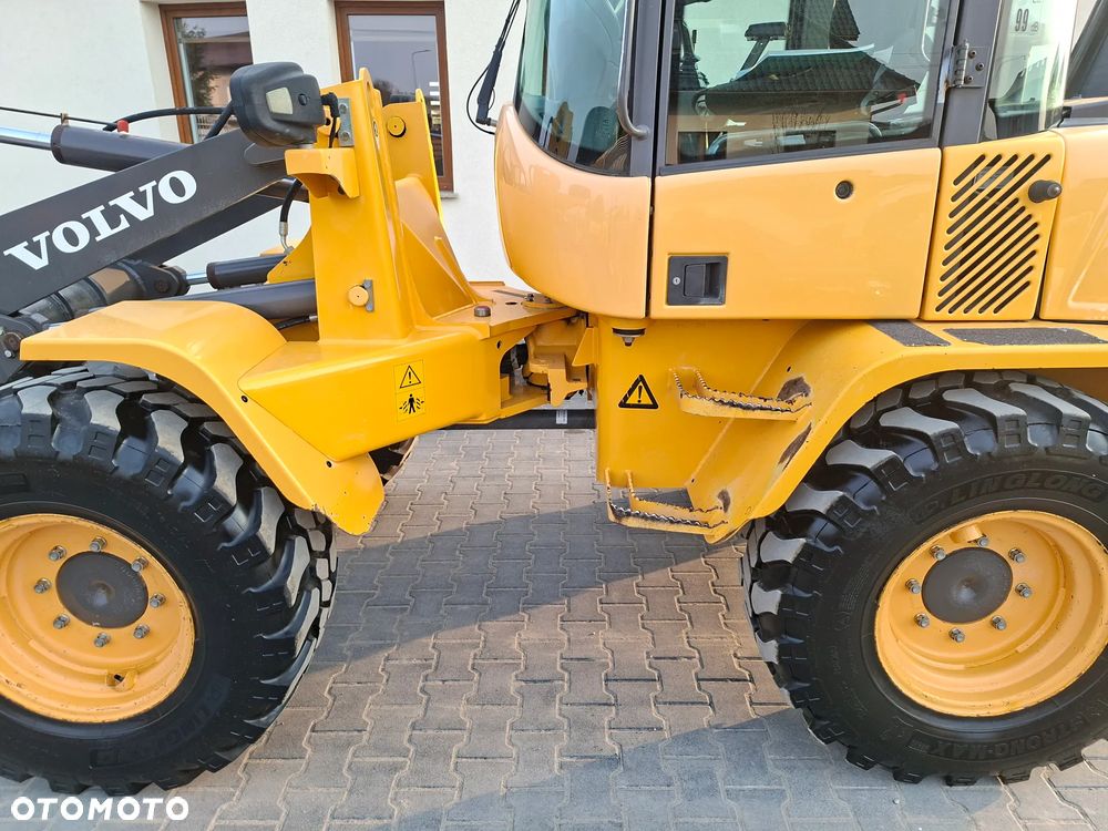 Volvo L30G - 10