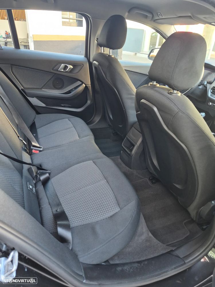 BMW 116 i Line Sport - 29