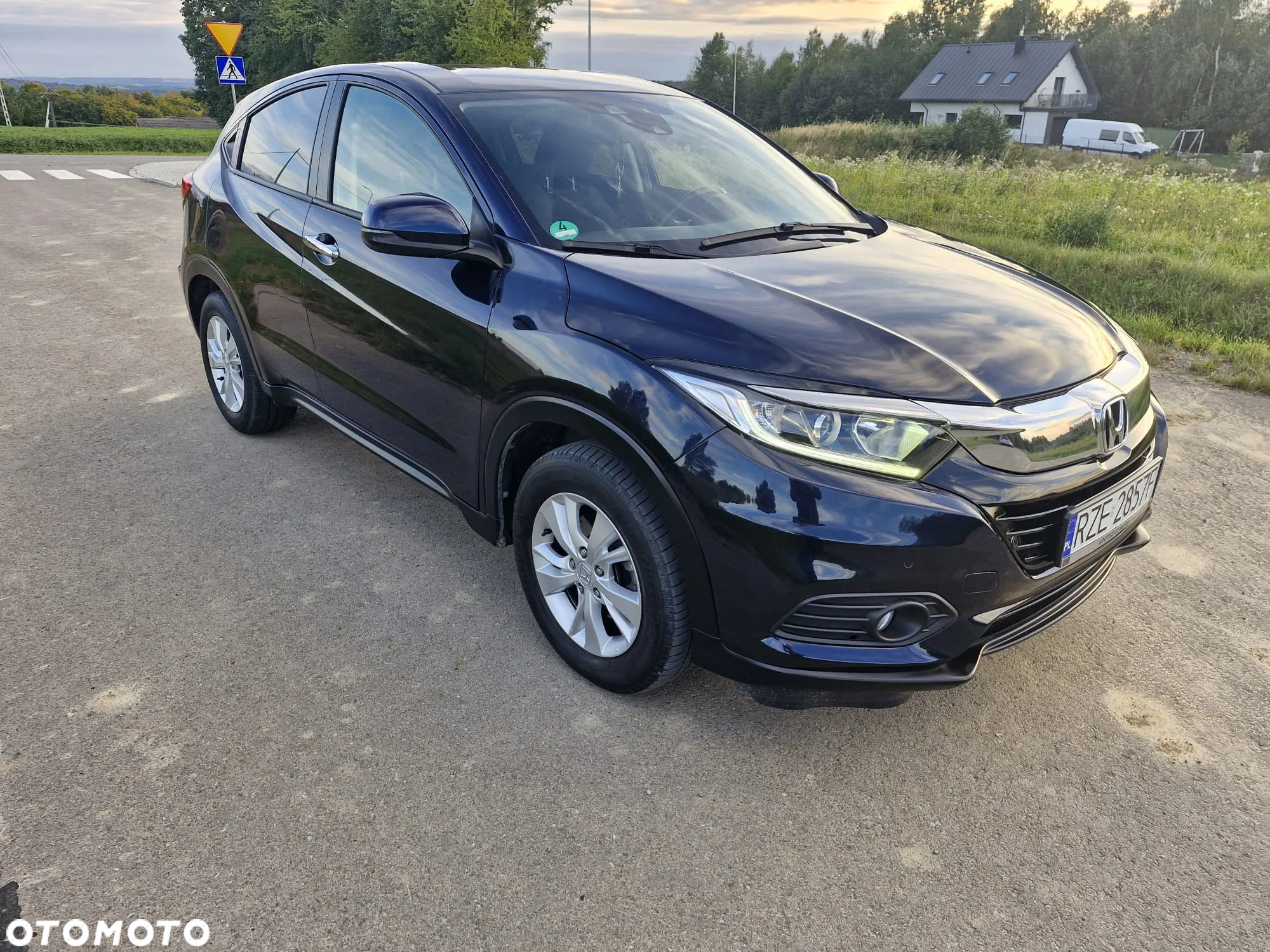 Honda HR-V 1.5 i-VTEC CVT Elegance - 2