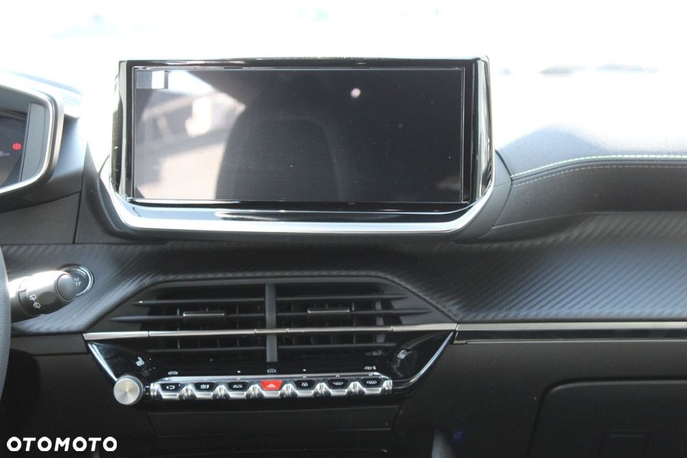 Peugeot 2008 - 25