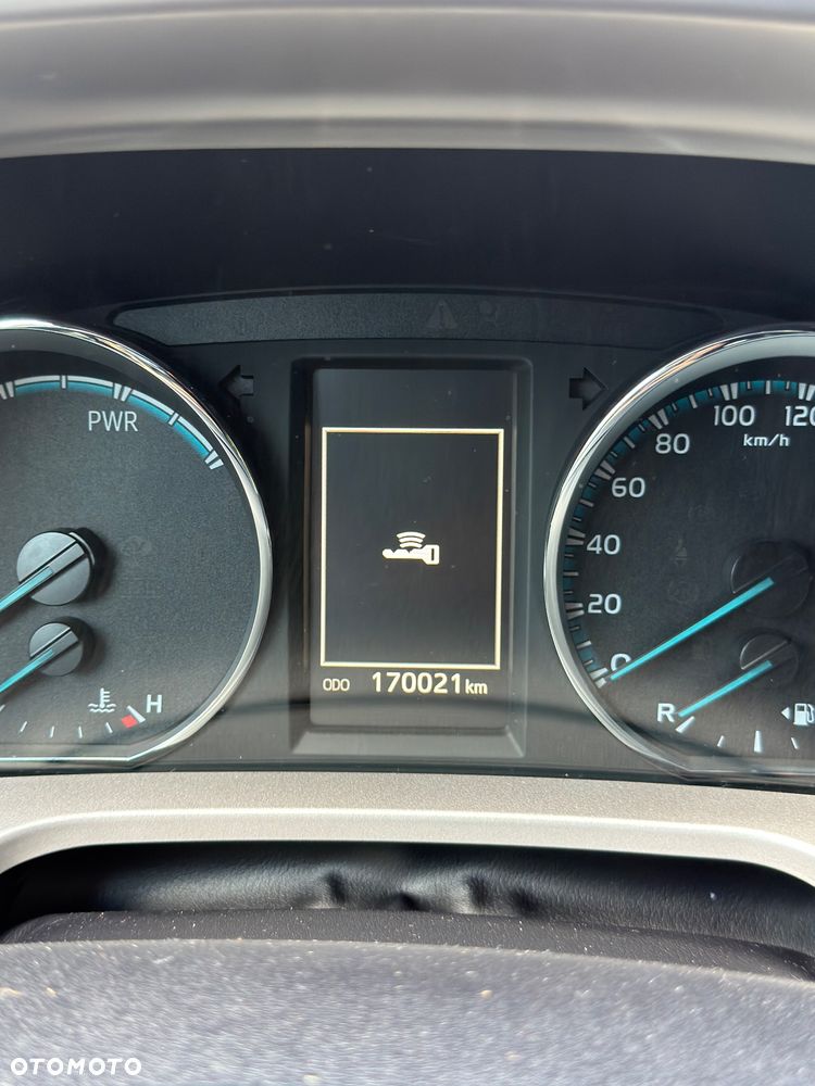 Toyota RAV4 - 13