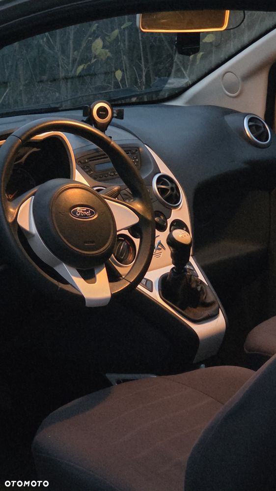 Ford KA 1.2 Trend - 8