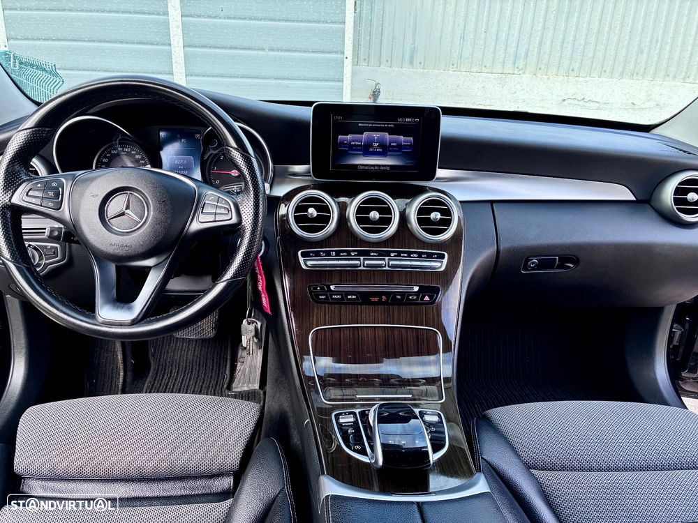 Mercedes-Benz C 220 d 4Matic Station 7G-TRONIC Exclusive - 11