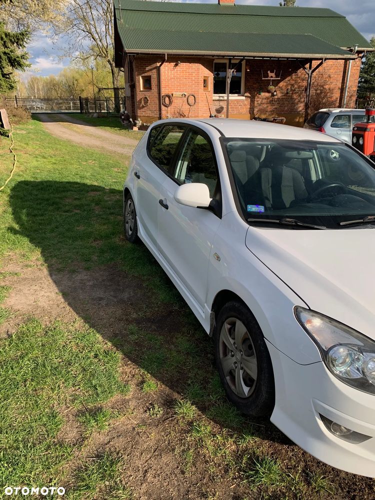 Hyundai i30 1.6 CRDi Comfort - 3