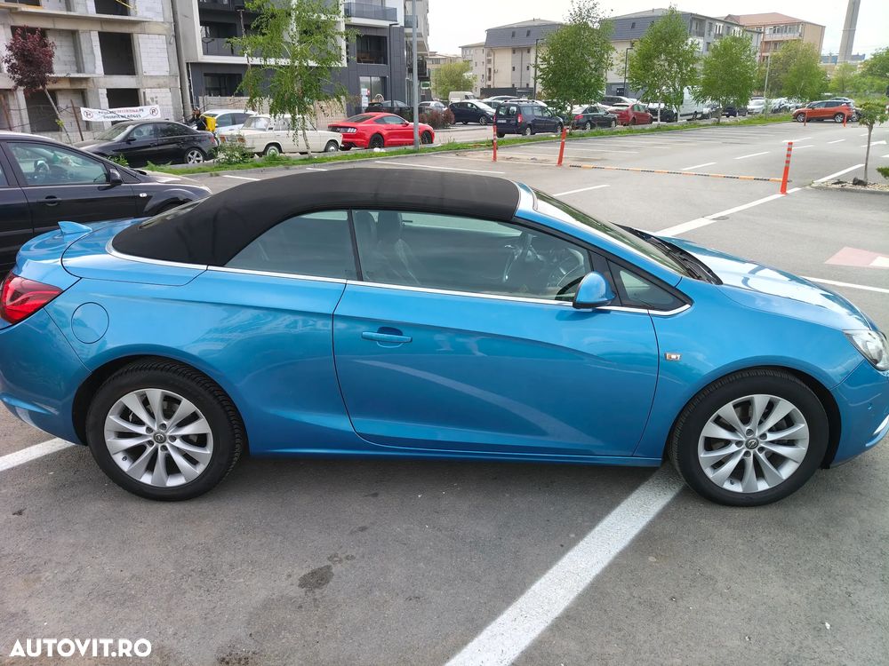 Opel Cascada 2.0 CDTI ECOTEC Start/Stop Cabriolet - 4