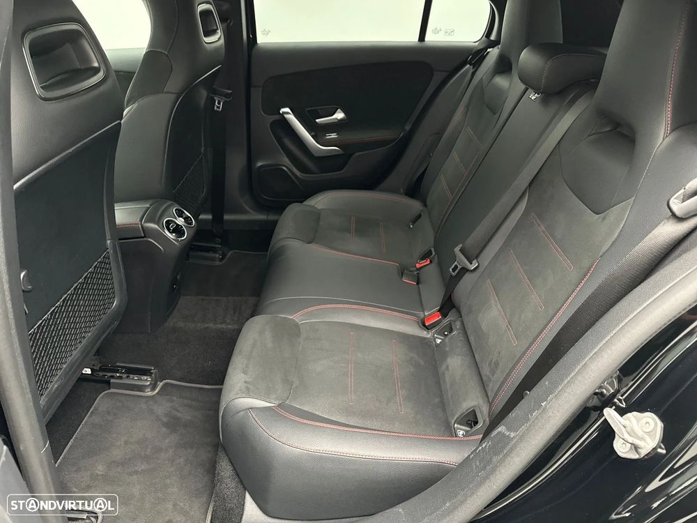 Mercedes-Benz A 250 e AMG Line - 18