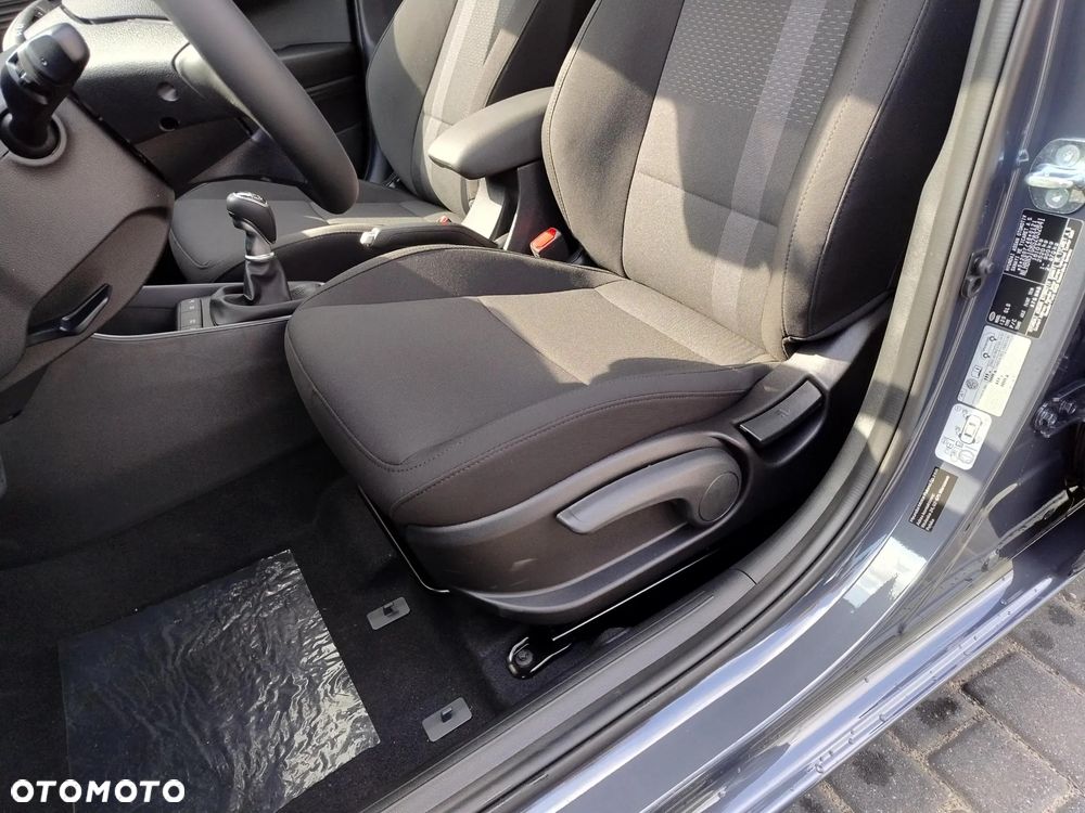 Hyundai i20 1.2 Modern - 13