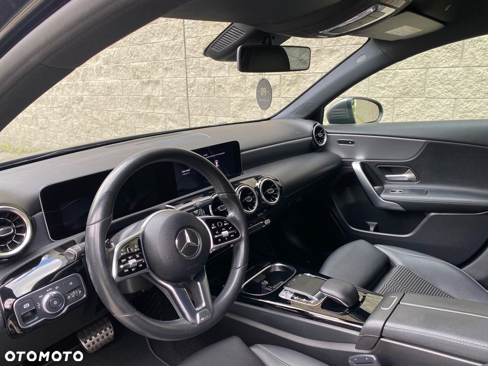 Mercedes-Benz Klasa A 180 d Progressive 7G-DCT - 23