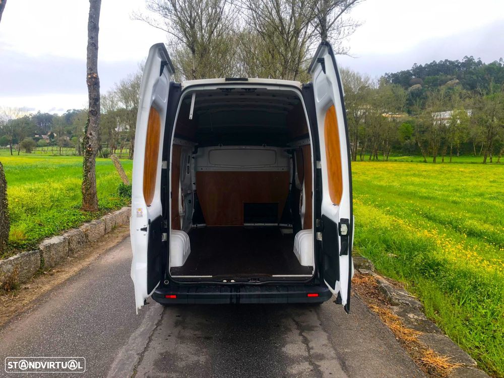Renault Trafic 1.6 dCi L2H1 1.2T SS - 18