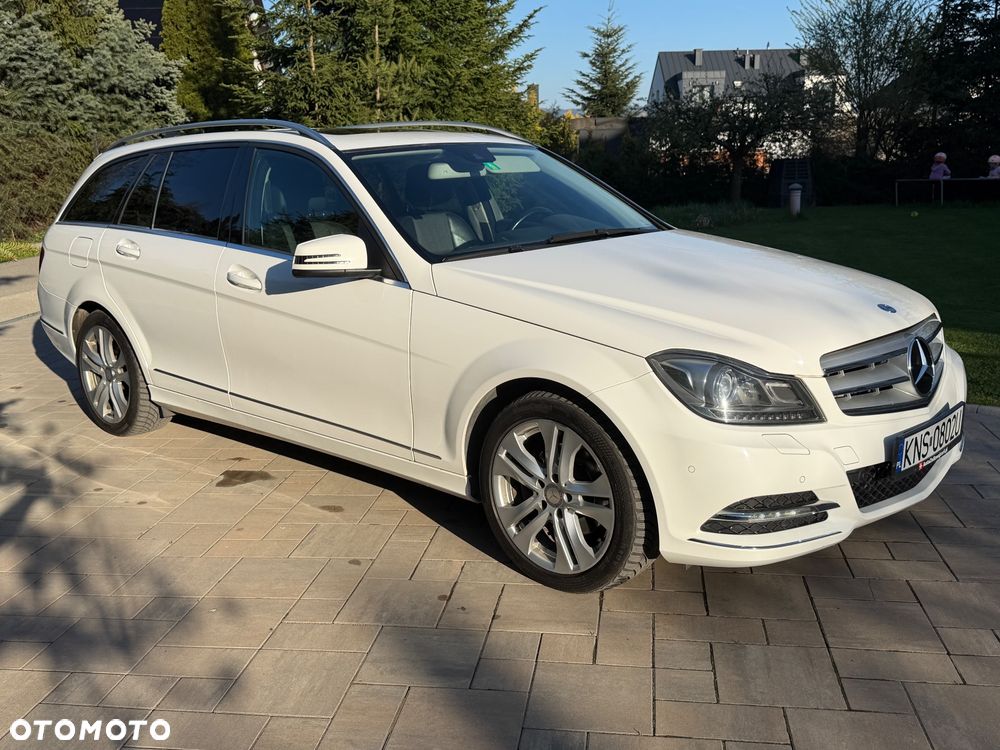 Mercedes-Benz Klasa C 220 CDI 4Matic 7G-TRONIC Avantgarde Edition - 5