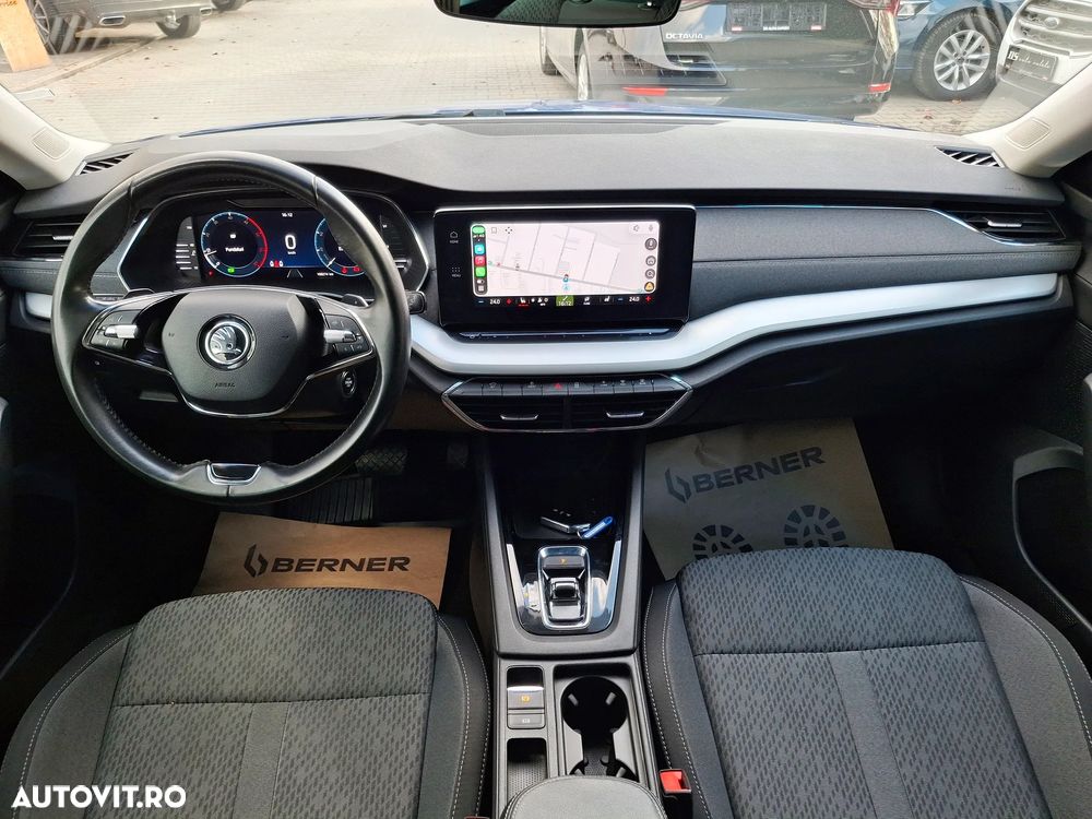 Skoda Octavia 2.0 TDI DSG Style - 7