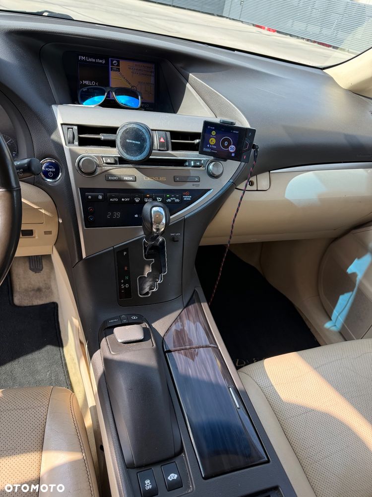 Lexus RX - 18