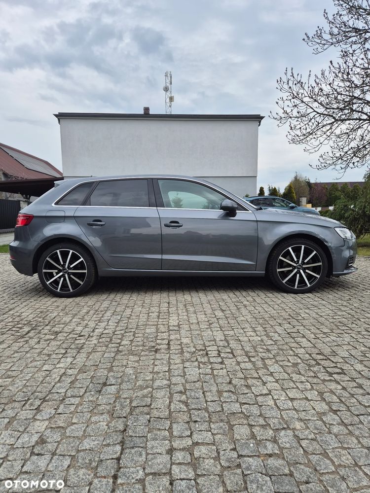Audi A3 Sportback 2.0 TFSI quattro S tronic design - 2