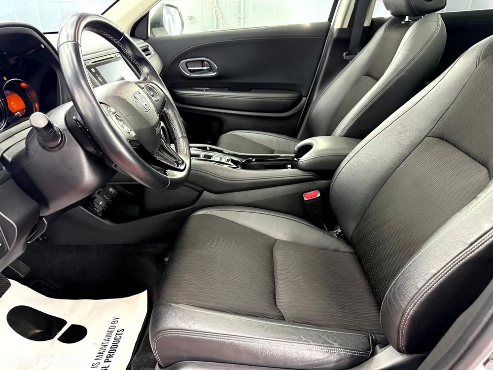 Honda HR-V 1.5 Executive (ADAS) CVT - 25