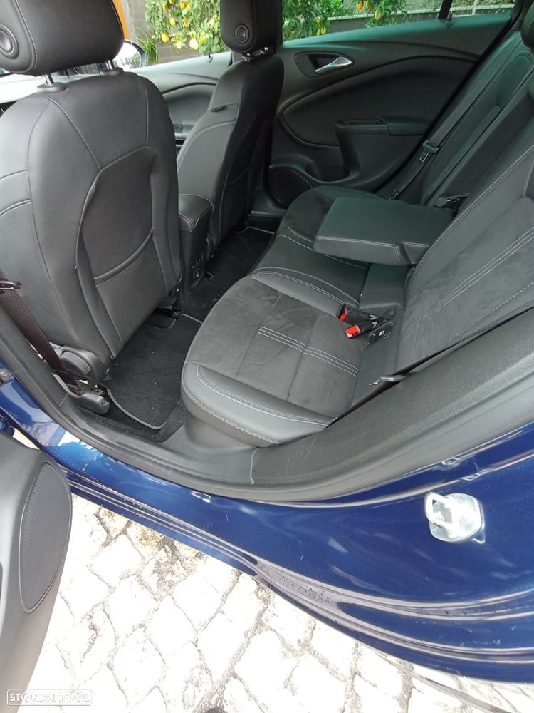 Opel Astra Sports Tourer 1.5 D Ultimate S/S - 15