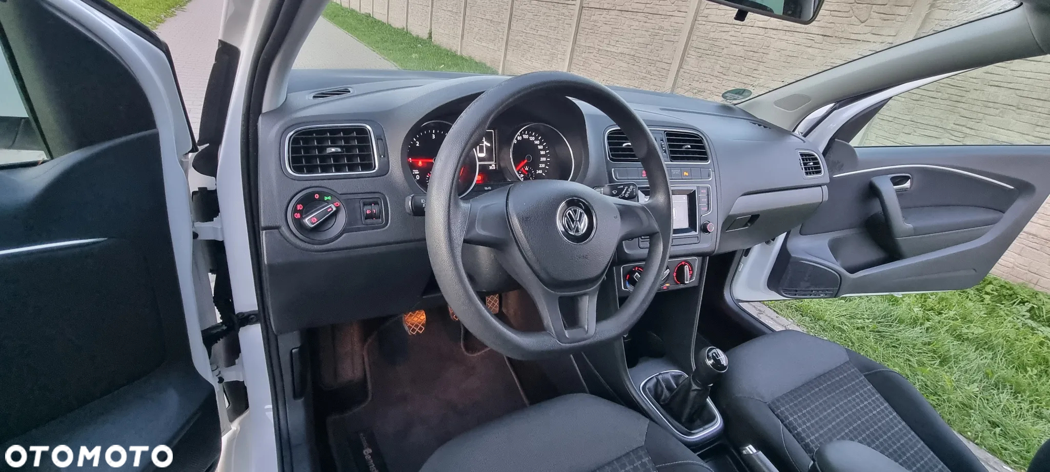 Volkswagen Polo - 18