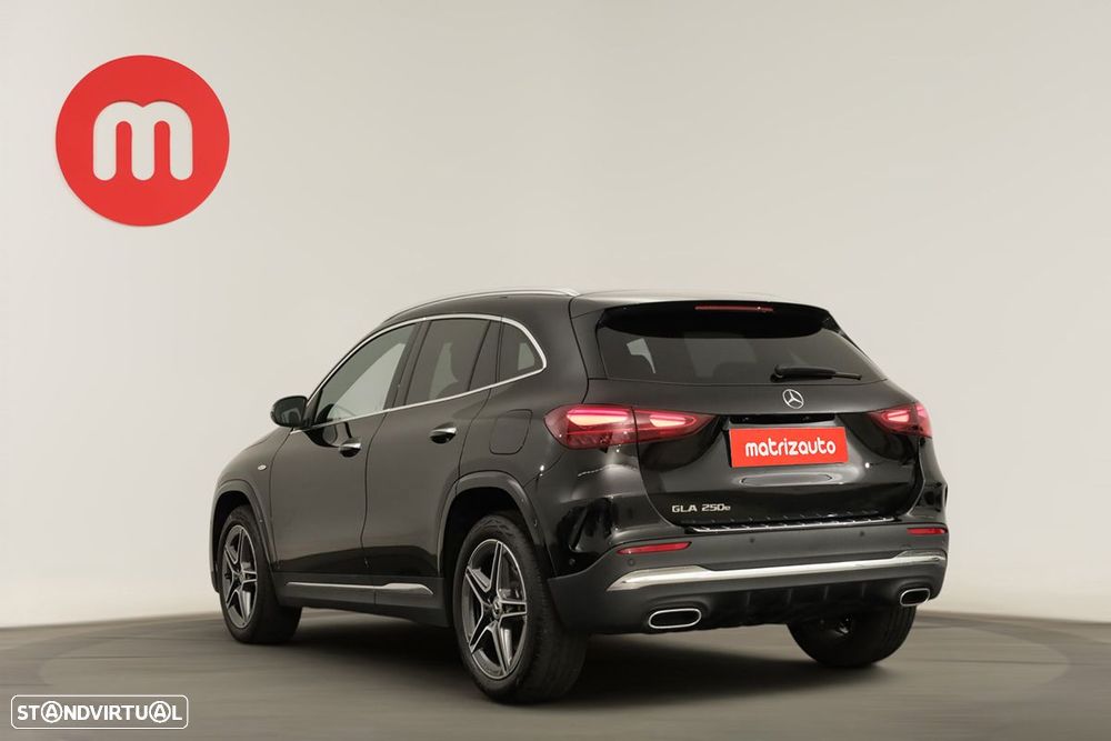 Mercedes-Benz GLA 250 e - 3