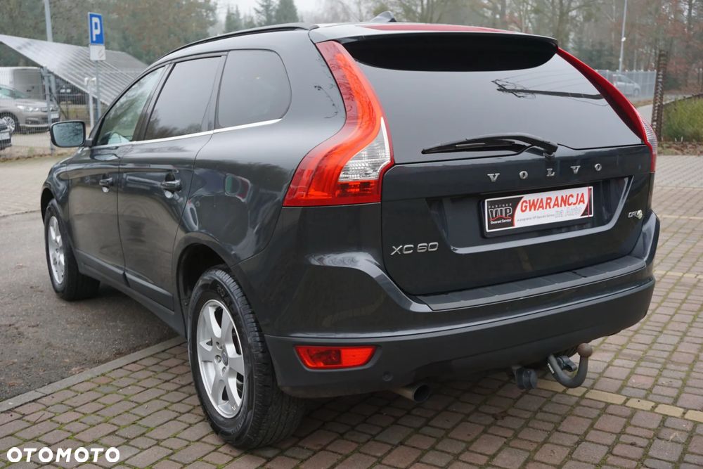 Volvo XC 60 D4 Momentum - 6
