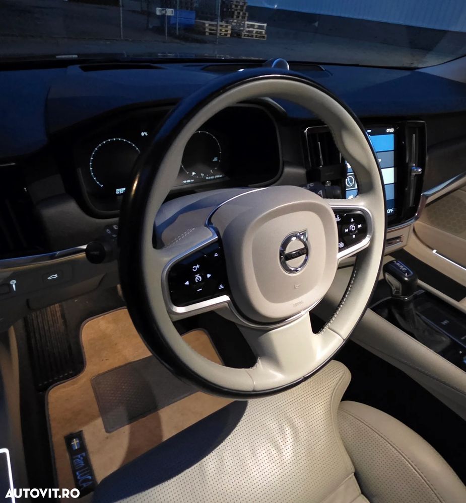 Volvo V90 V90CC D5 AWD - 19