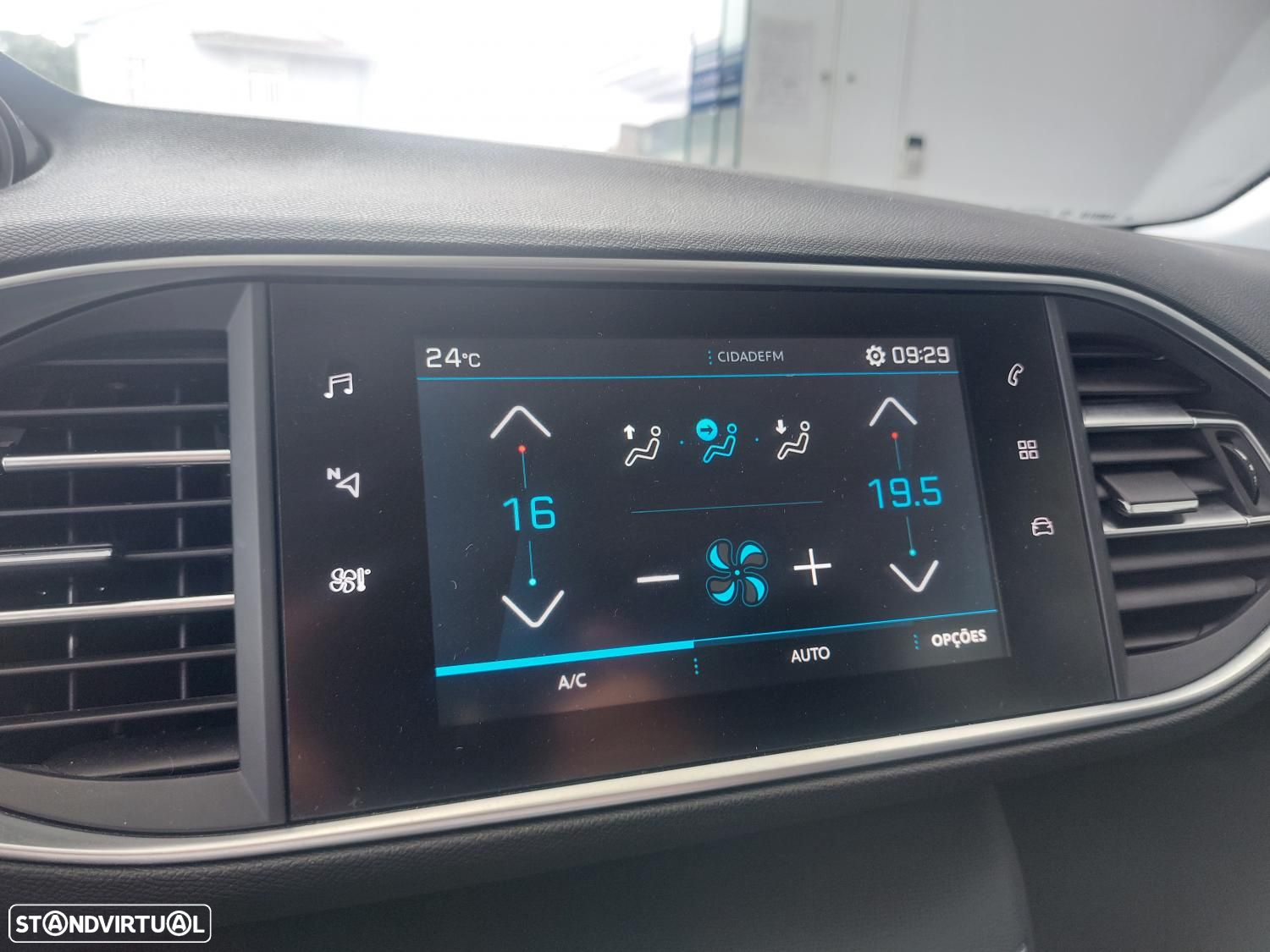 Peugeot 308 SW 1.5 BlueHDi Business Line - 23