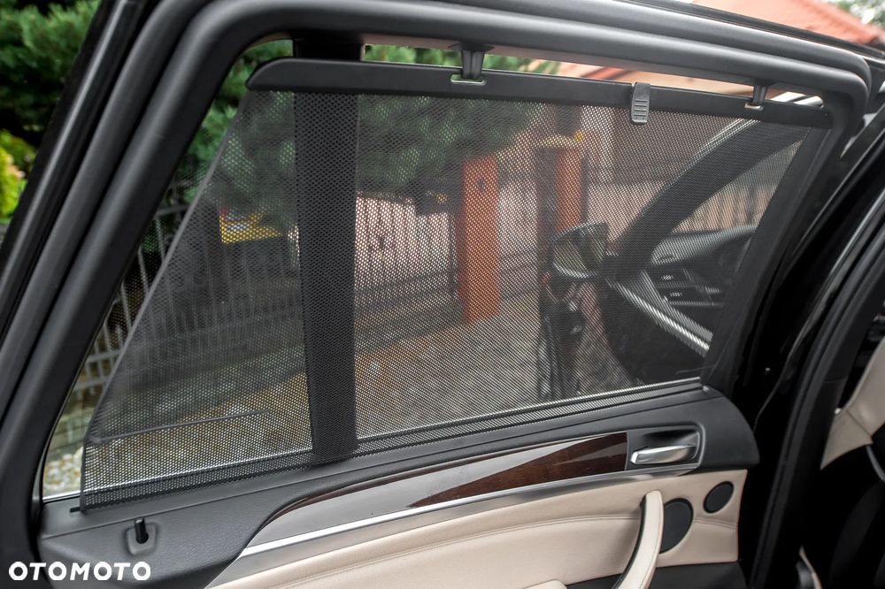 BMW X5 xDrive40d - 26