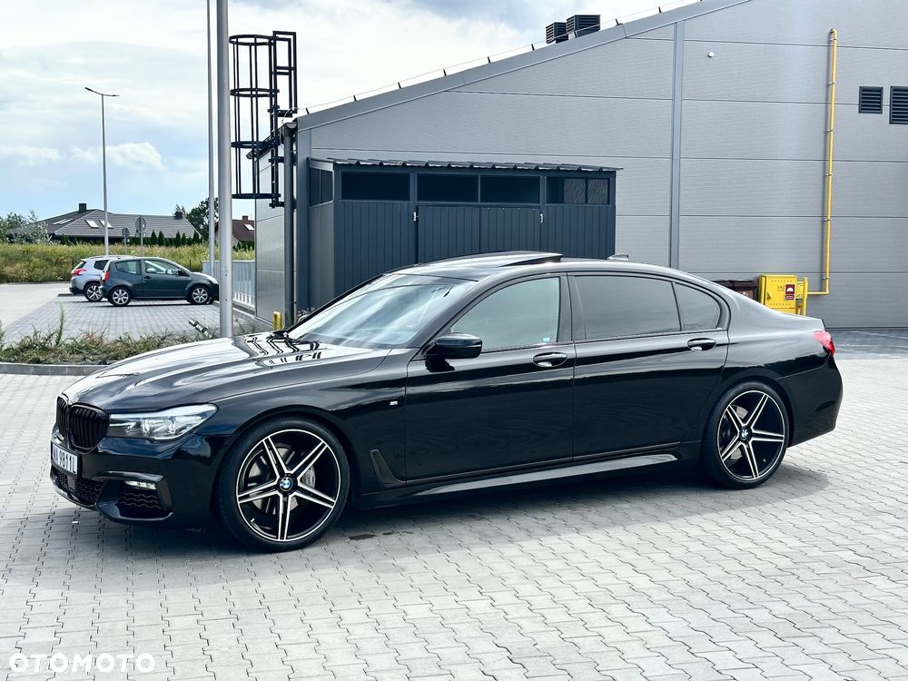 BMW Seria 7 740Li - 10