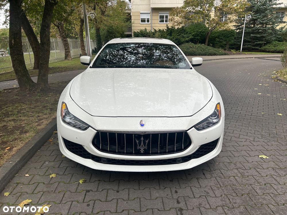 Maserati Ghibli S - 3