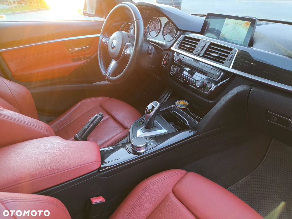 BMW Seria 3 330i xDrive Edition M Sport Shadow - 24