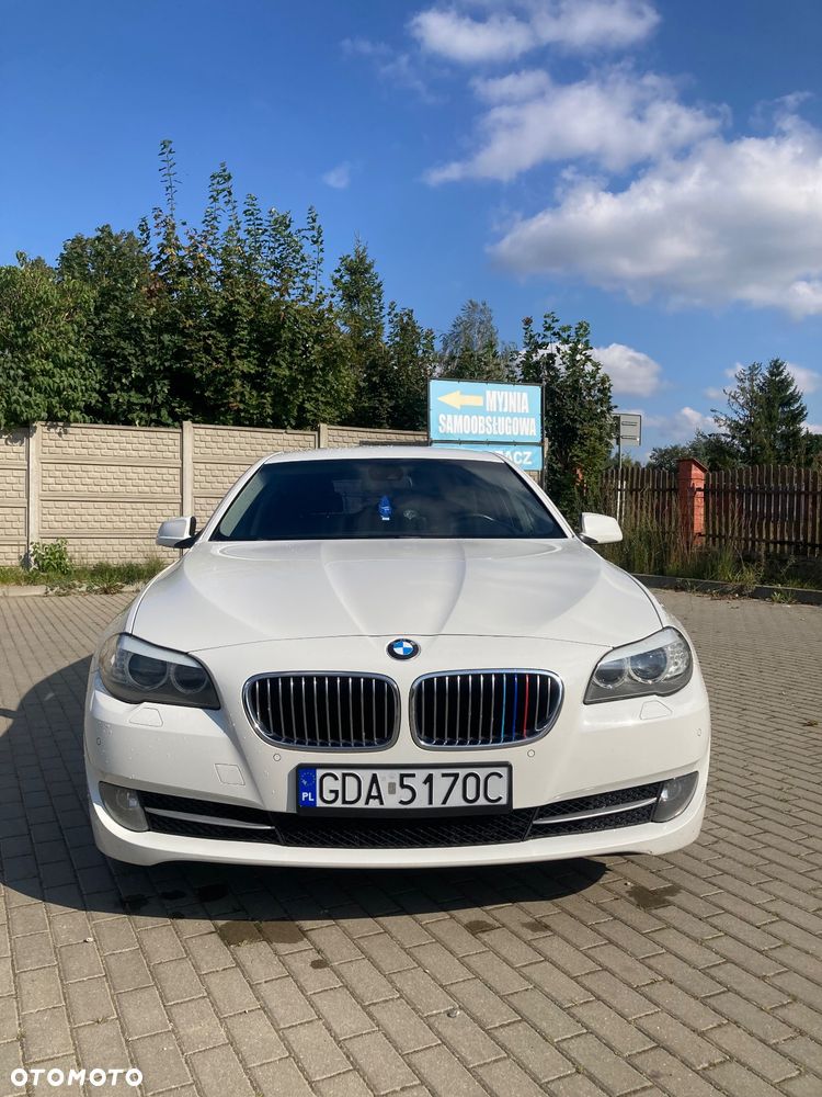 BMW Seria 5 523i Touring Sport-Aut - 7