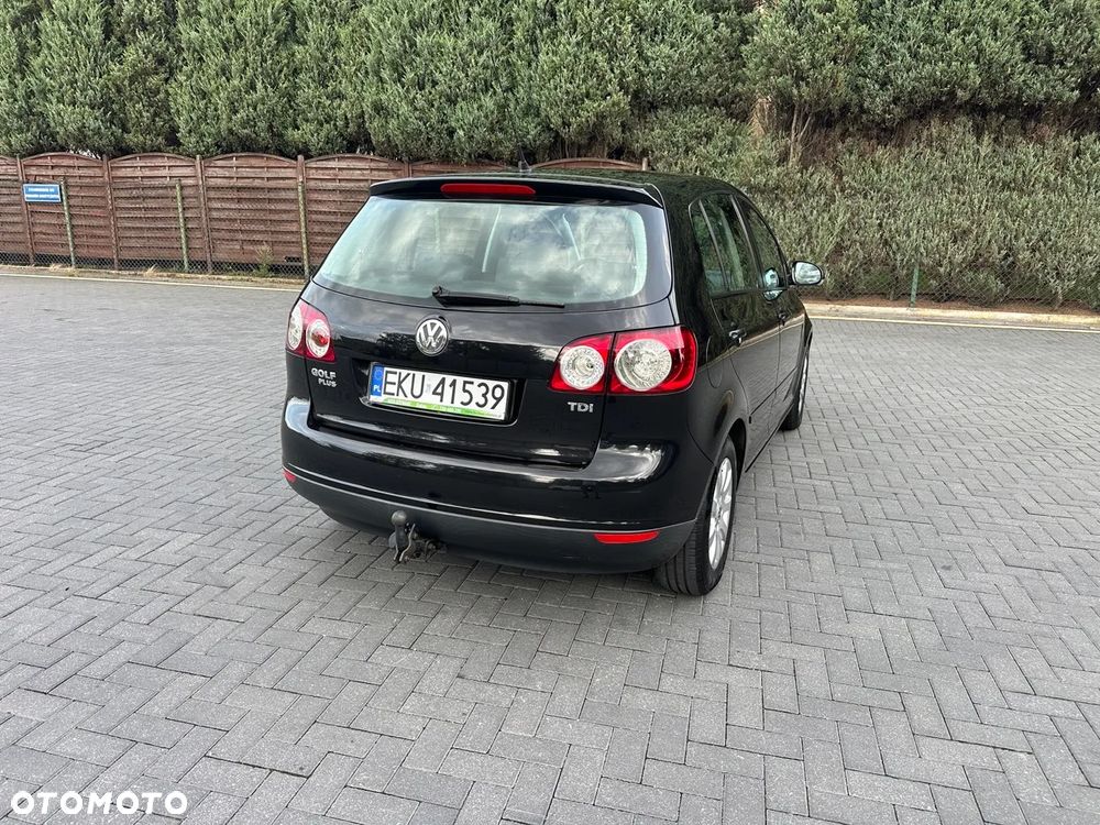 Volkswagen Golf Plus 1.9 TDI Sportline DSG - 18