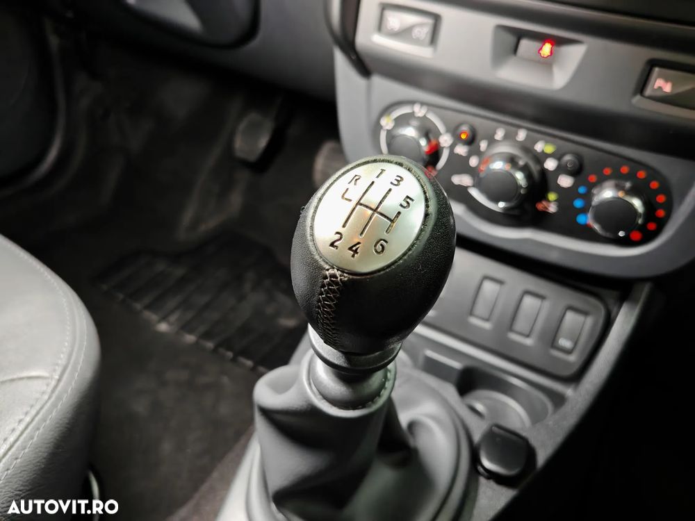 Dacia Duster TCe 125 4x2 Prestige - 13