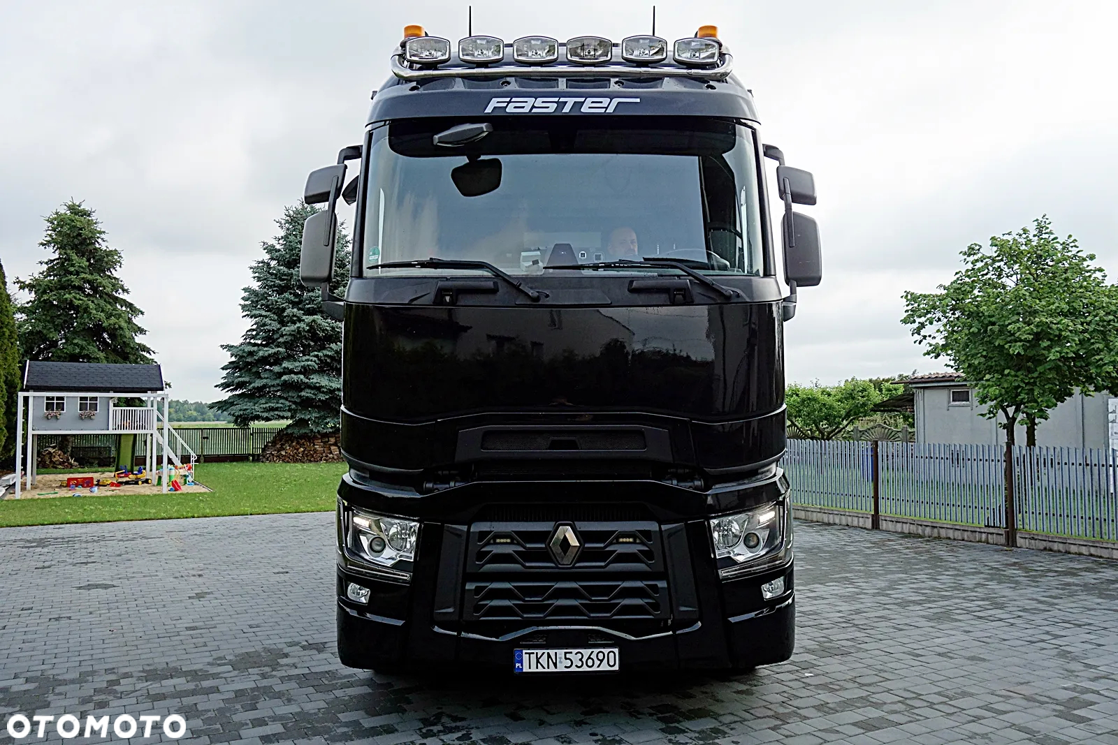 Renault GAMA T520 PUSCHER DMC 70T OŚ SKRĘTNA PODNOSZONA WYSOKA KABINA ALUFELGI KLIMA POSTOJOWA - 8
