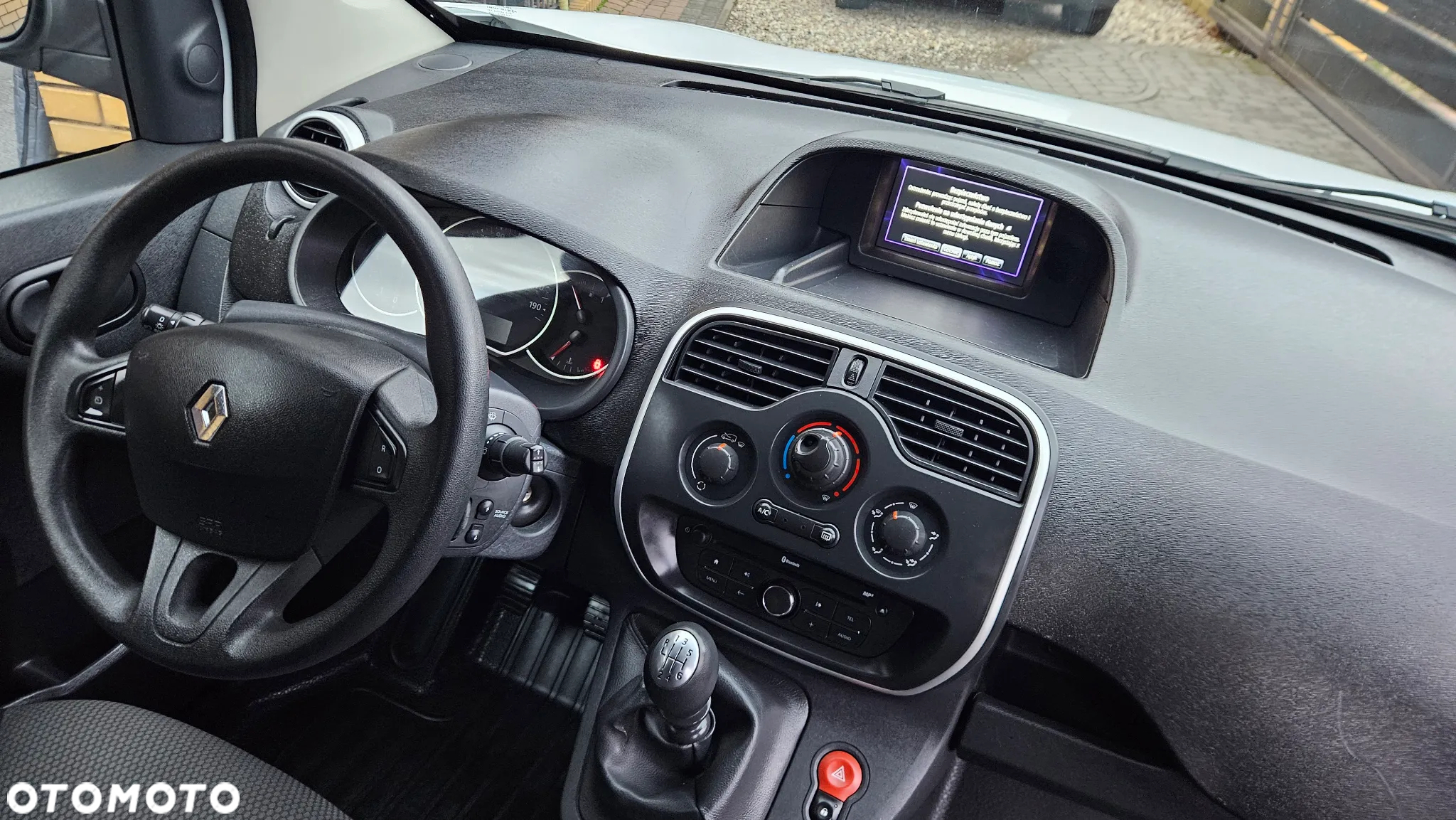 Renault KANGOO - 11