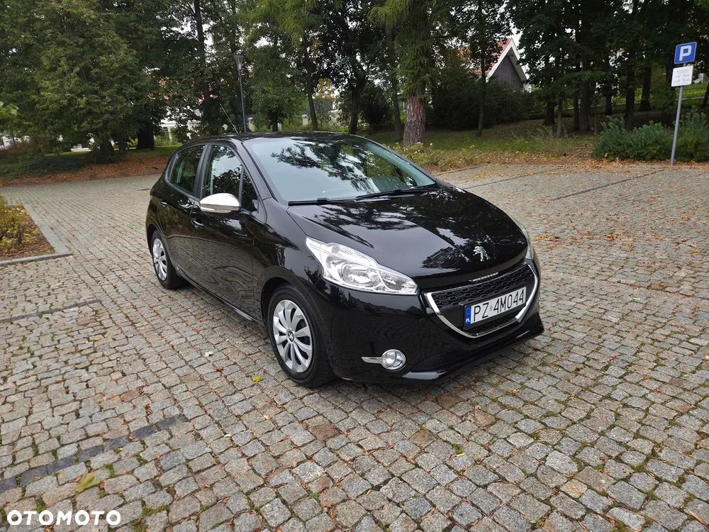 Peugeot 208 1.6 e-HDi Allure STT - 3
