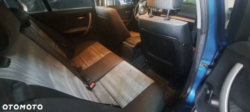 BMW Seria 1 118d DPF - 7