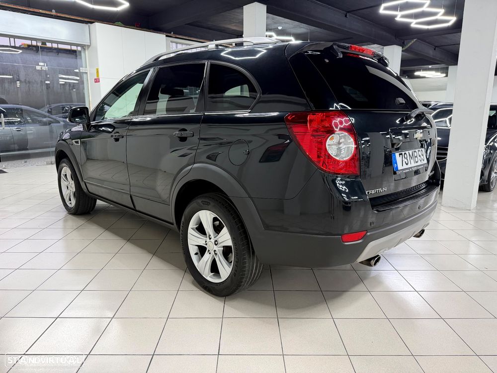 Chevrolet Captiva 2.2 VCDi Seven 7L - 8