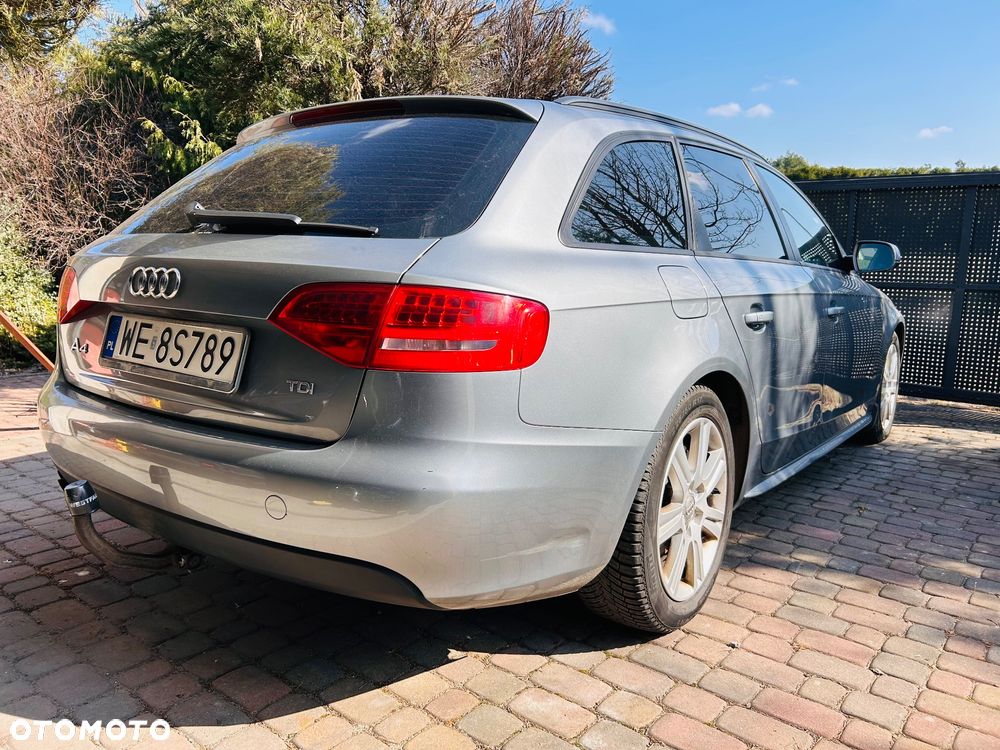 Audi A4 Avant - 5