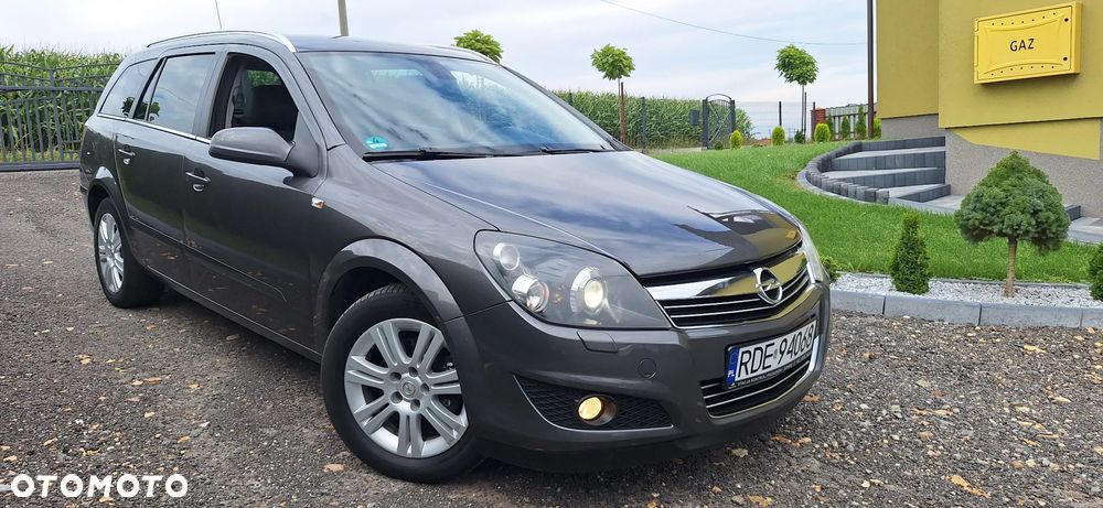 Opel Astra - 1